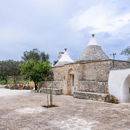 Trullo Mapi * San Michele Salentino